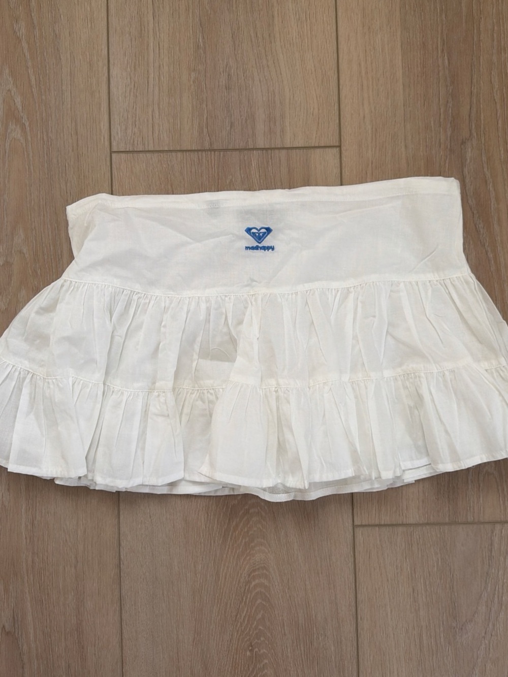 MadhappyxRoxy White Tiered Ruffle Mini Skirt